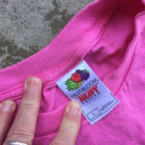 Urbanna Pink Graphic Tee Large - Picture 3 of 4